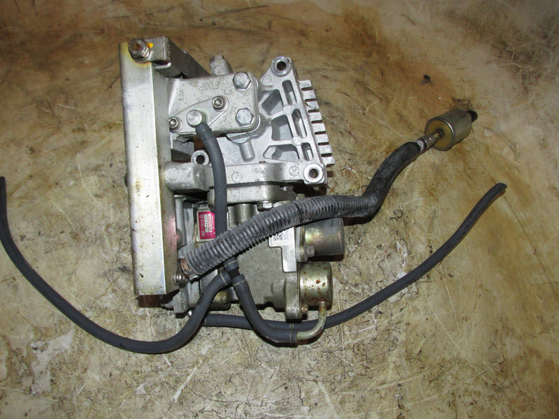Yamaha 200hp HPDI 2 Stroke Outboard Fuel Injection Pump (68F-13910-00)