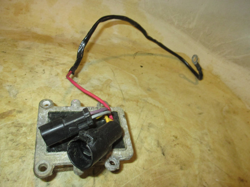 Johnson 115hp 60 degree 2 stroke outboard rectifier regulator (586075)