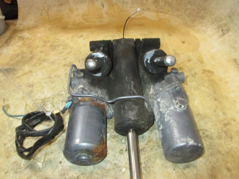 Yamaha 250hp 4 stroke outboard tilt trim unit