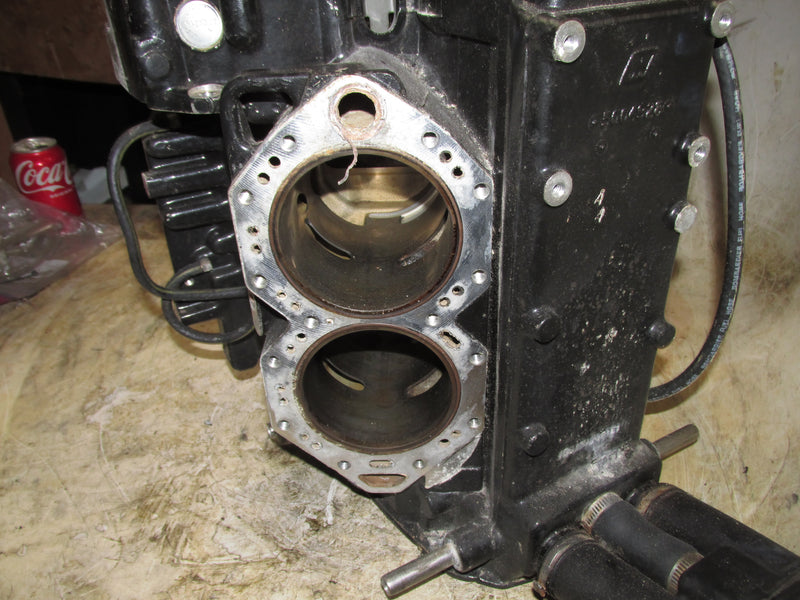 Johnson 90hp 2 stroke Outboard Crankcase Block