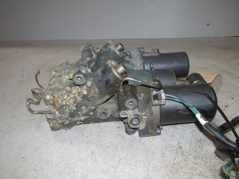 Yamaha 3.3L 200hp 4 Stroke Outboard Tilt Trim Unit