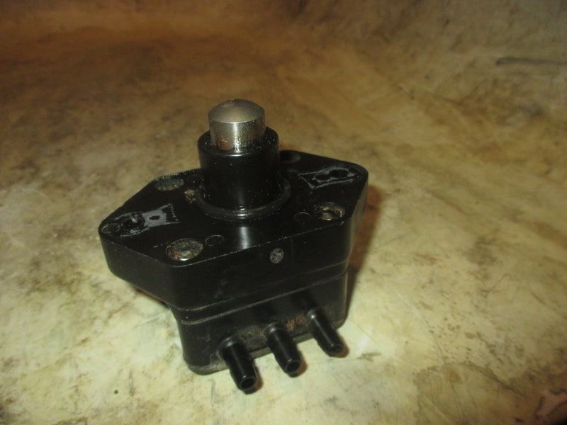Yamaha 60hp 4 stroke outboard Fuel Pump (62Y-24410-02-00)