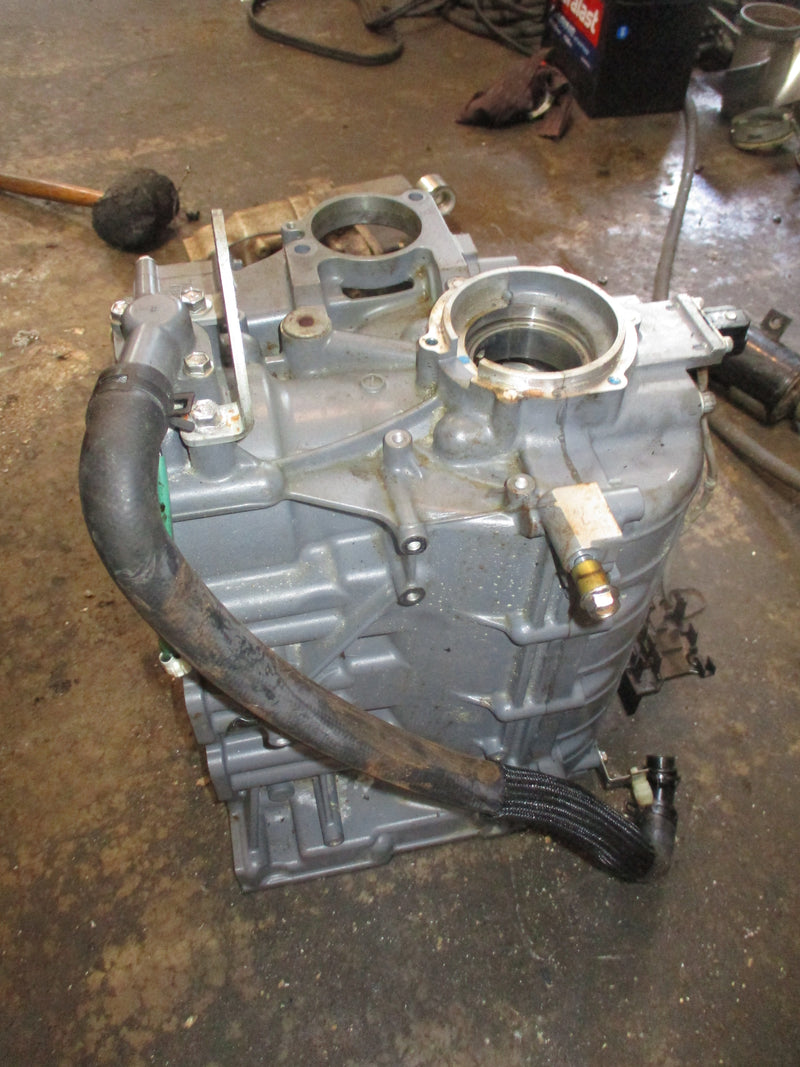 Suzuki DF90A 4 stroke outboard crankcase block *Read description*