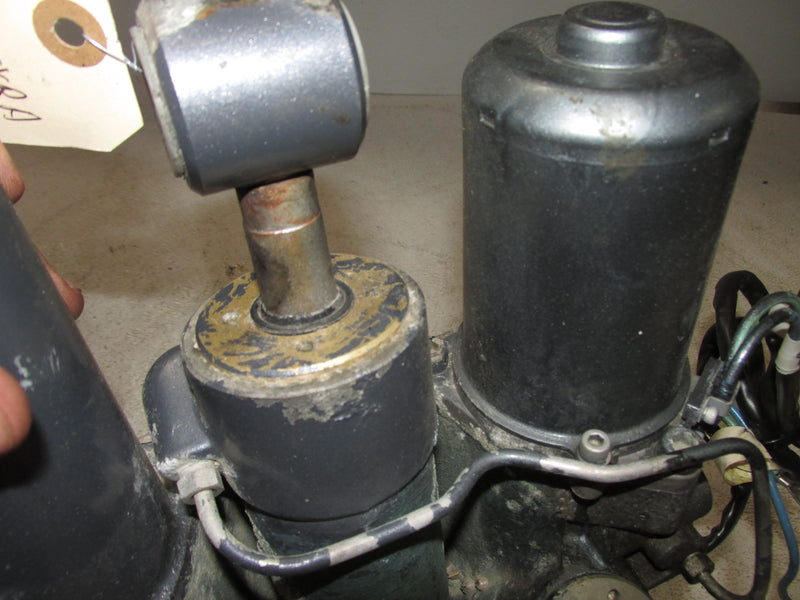 Yamaha 3.3L 200hp 4 Stroke Outboard Tilt Trim Unit