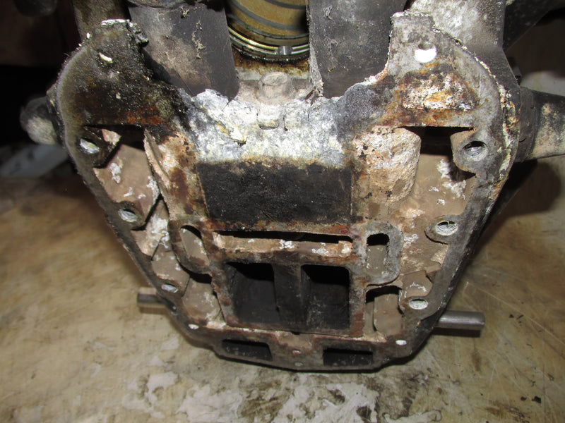 Johnson 90hp 2 stroke Outboard Crankcase Block