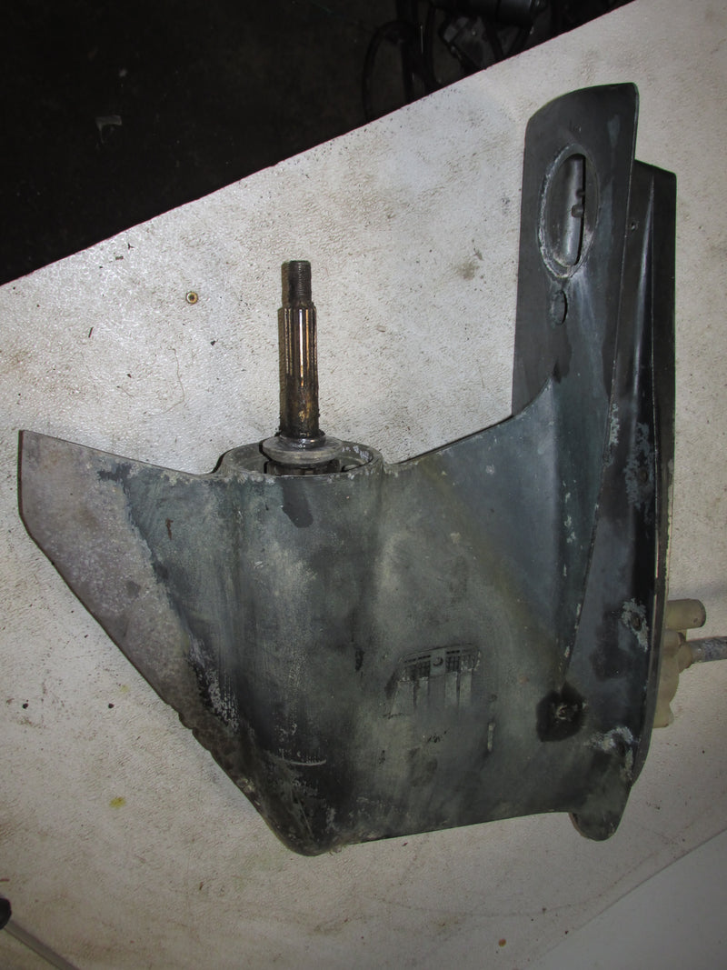 Yamaha 3.3L 200hp 4 Stroke Outboard 25" Standard Rotation Lower Unit