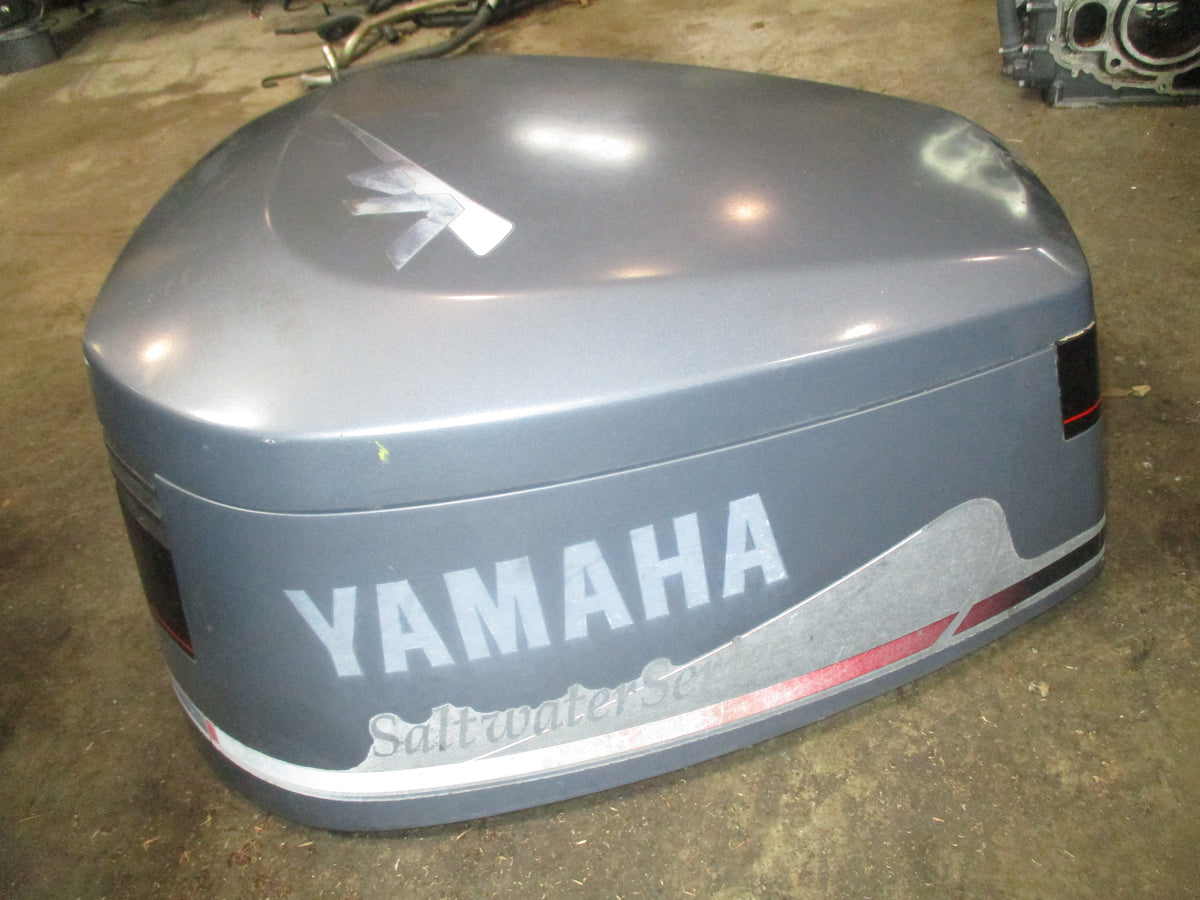 Yamaha 115hp 2 stroke outboard top cowling