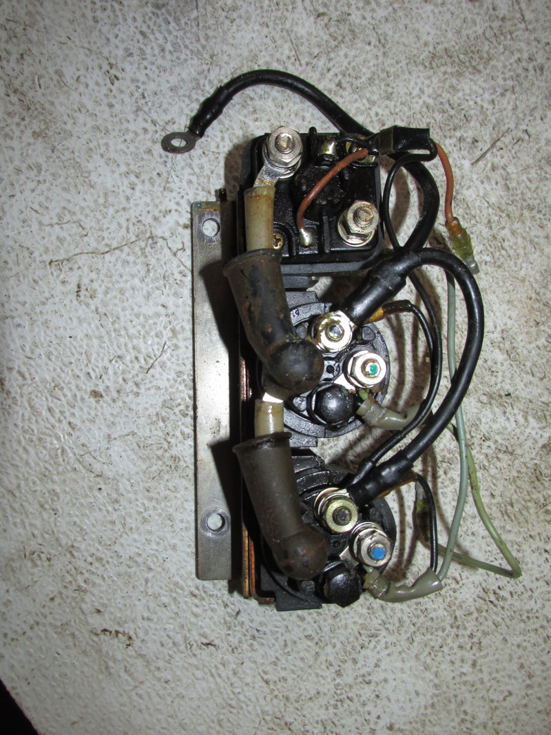 Yamaha 150hp 2 Stroke Outboard Tilt Trim Relay Set (6E5-81950-00/6E5-8195A-00)