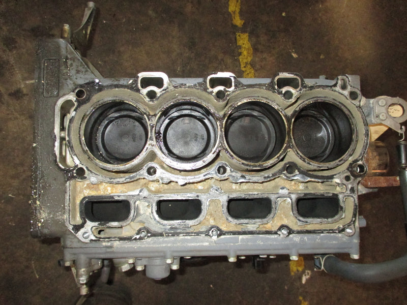 Yamaha 115hp 4 stroke outboard crankcase short block