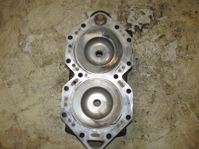 Johnson 90hp 2 stroke Outboard Cylinder Head set