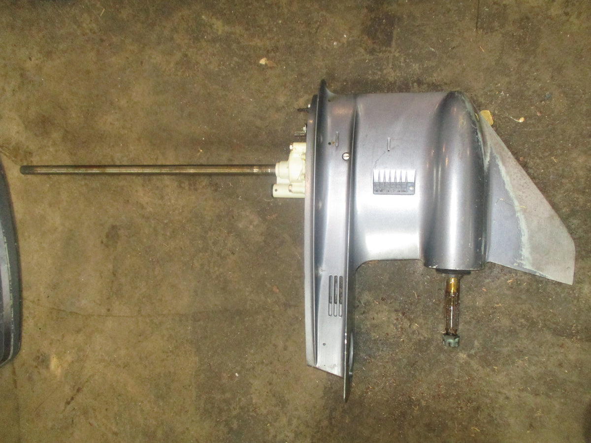 Yamaha 115hp 2 stroke outboard 25" shaft lower unit