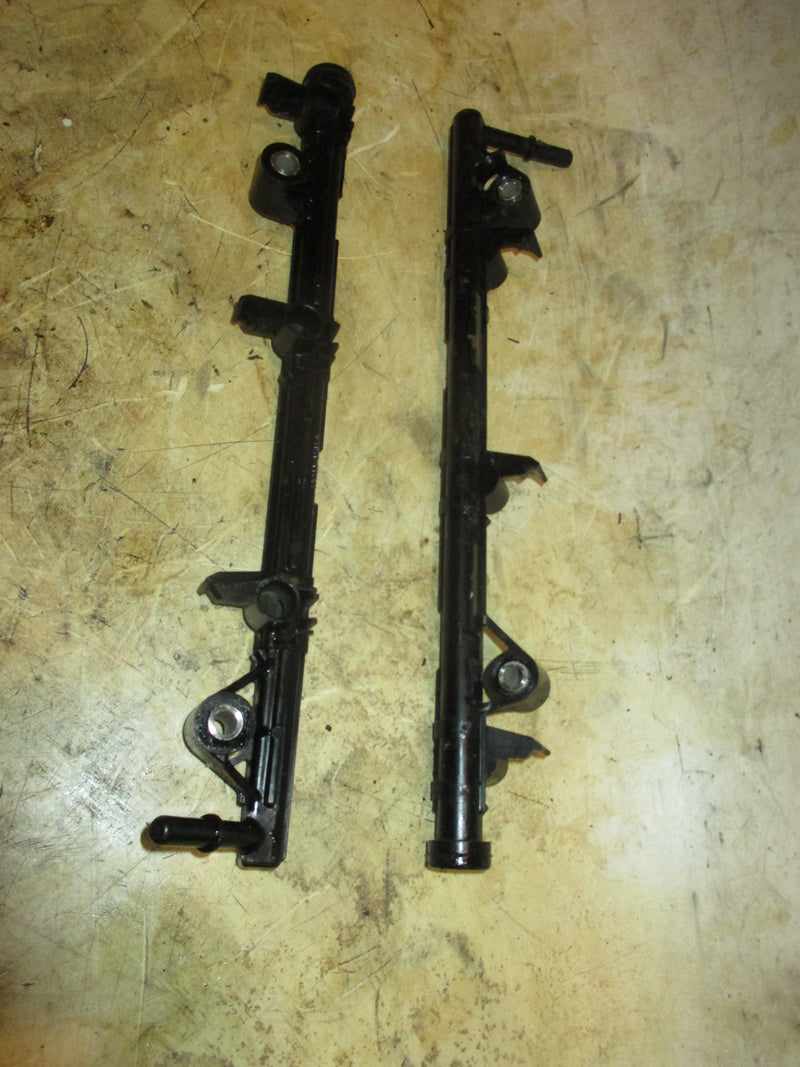 Yamaha 250hp 4 Stroke 3.3L outboard Fuel Rail Set (6P2-13160-10-00)