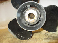 Load image into Gallery viewer, Johnson 115hp 60 degree 2 stroke outboard aluminum propellor (763471)(15x15)

