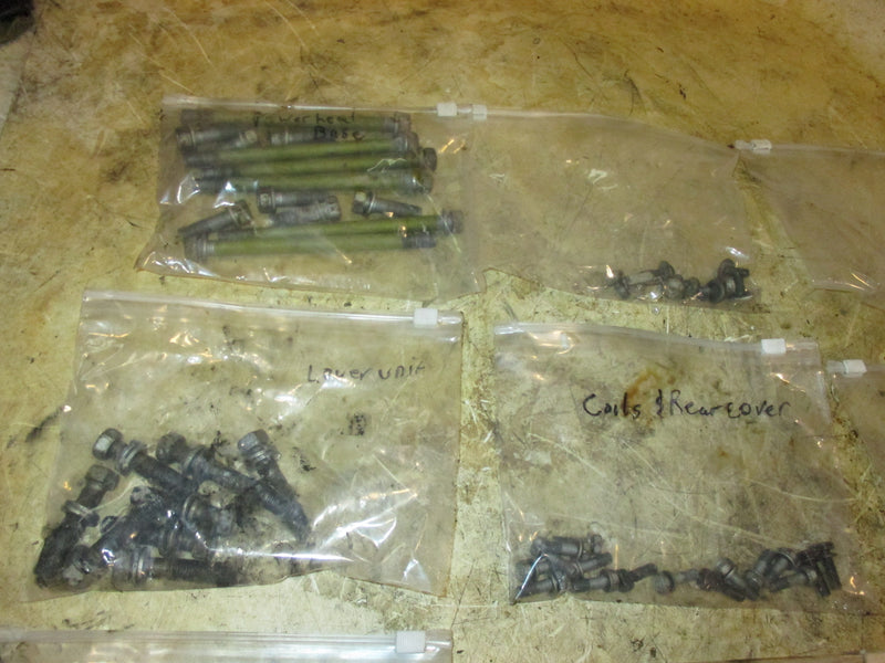 Yamaha 250hp 4 Stroke 3.3L outboard Bolt Set