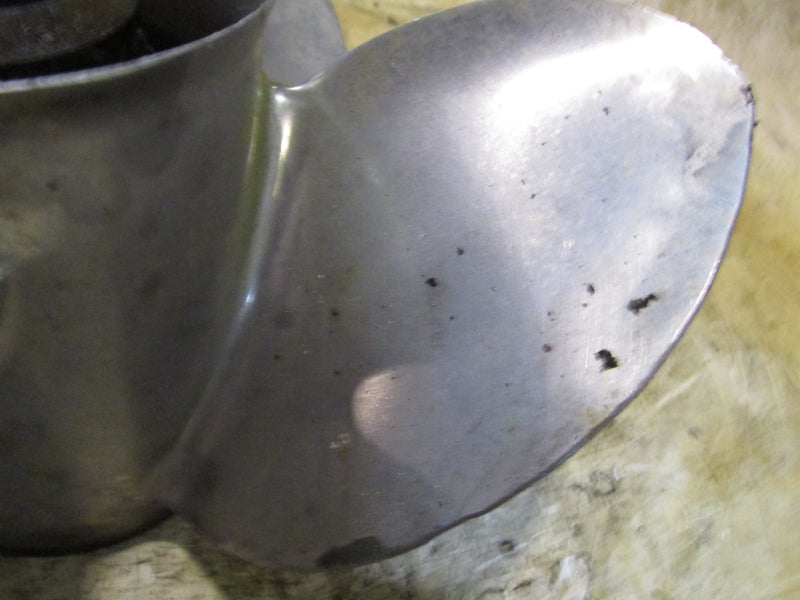 Yamaha 150-200hp Outboard 4 Blade Stainless Propeller 17 Pitch