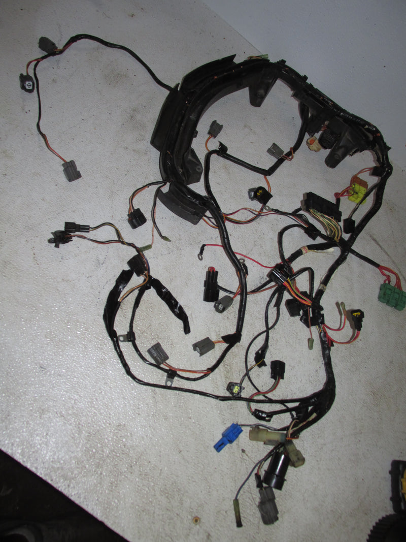 Yamaha 3.3L 200hp 4 Stroke Outboard Engine Wiring Harness (69J-82590-10)