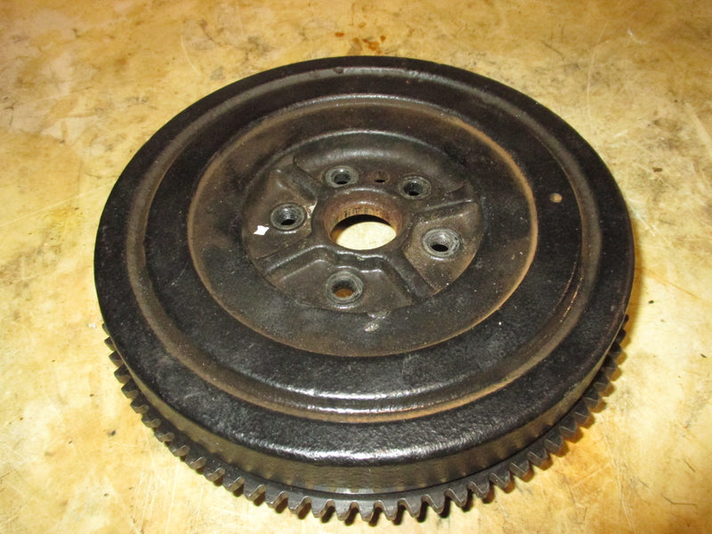 Evinrude 150hp 60 degree 2 stroke outboard flywheel (513845)