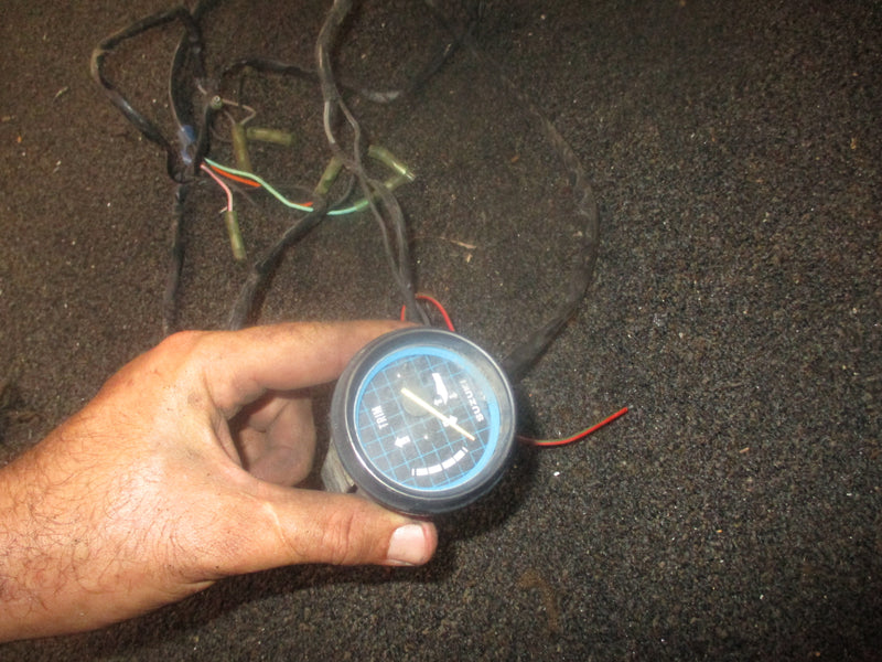Suzuki 2 stroke outboard trim gauge