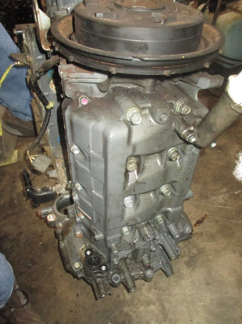 Honda BF90D 90hp 4 stroke outboard Crankcase Powerhead