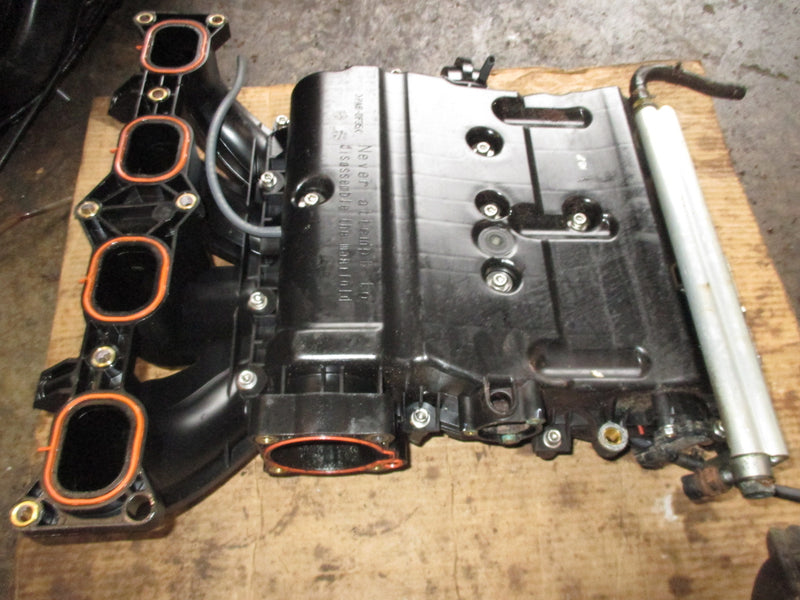 Suzuki DF150A 150hp 4 stroke outboard intake manifold (13110-96J00)
