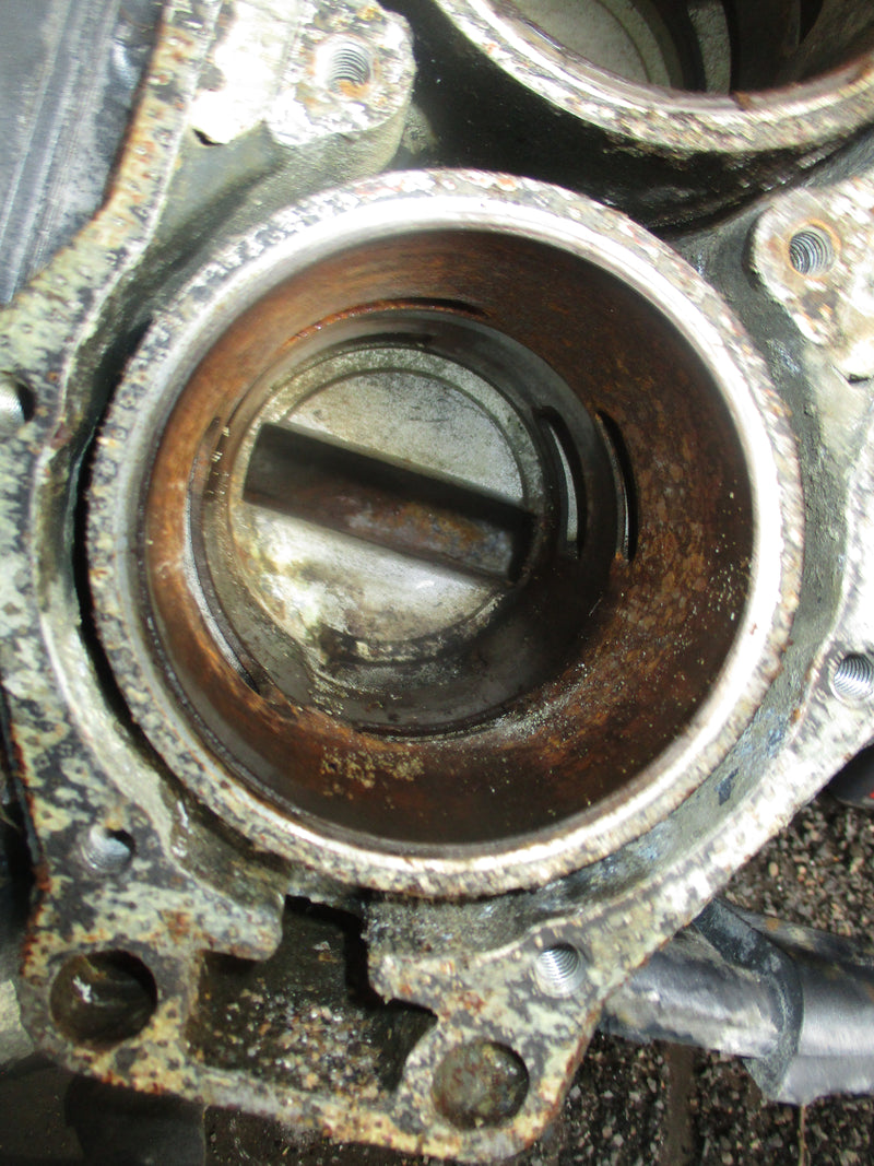 Yamaha 115hp 2 stroke outboard Crankcase block