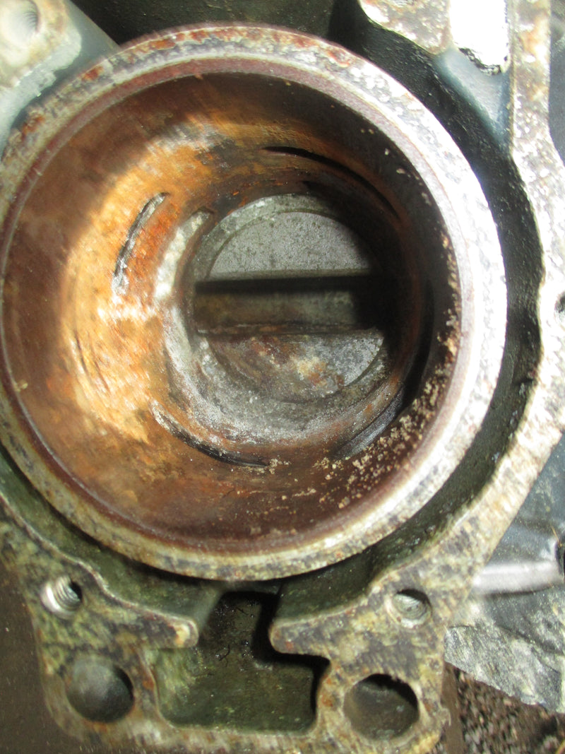 Yamaha 115hp 2 stroke outboard Crankcase block