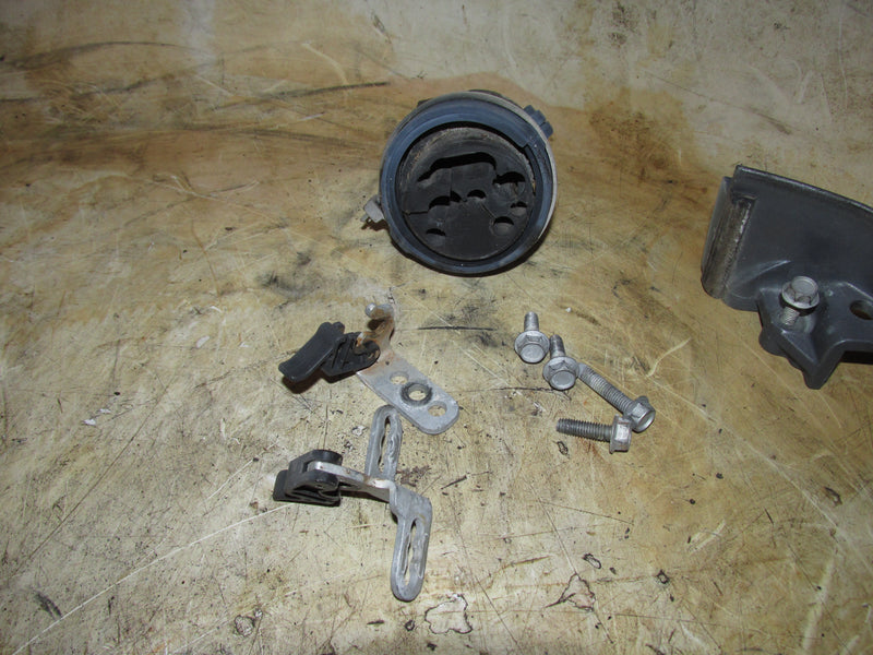 Yamaha 150hp 4 Stroke Outboard Rigging Grommet and Holder (6DA-42725-00-00)