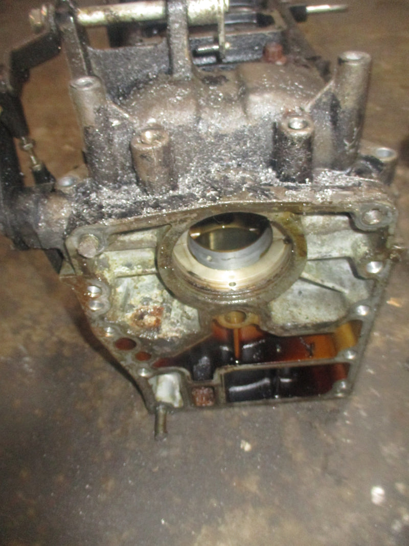 Suzuki DF70 outboard crankcase block
