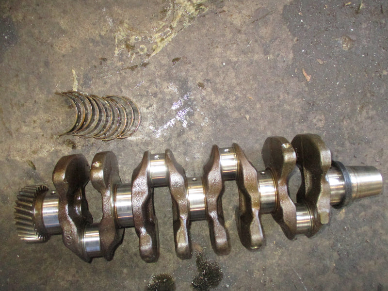 Suzuki DF115 outboard crankshaft (12220-92J00)