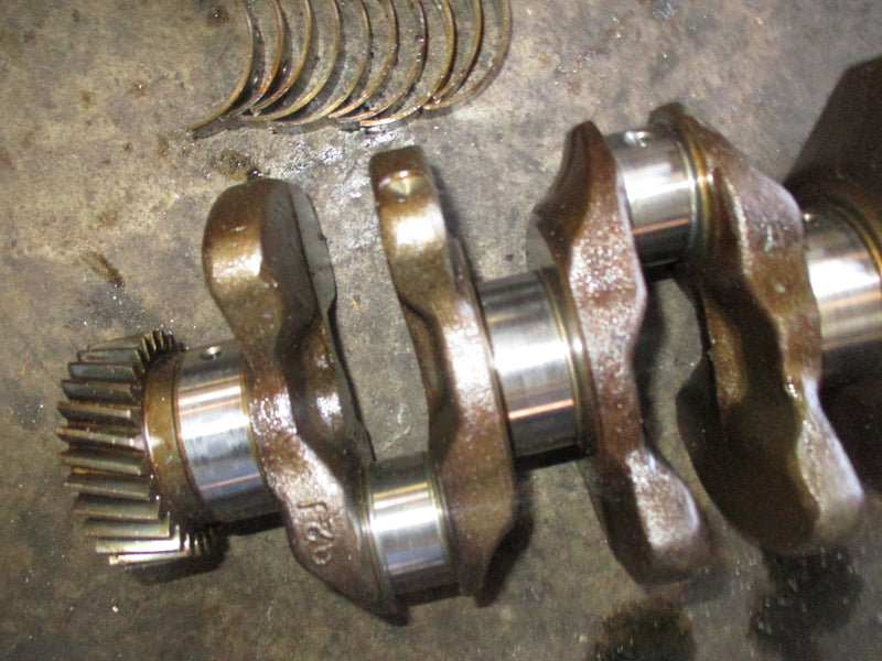Suzuki DF115 outboard crankshaft (12220-92J00)