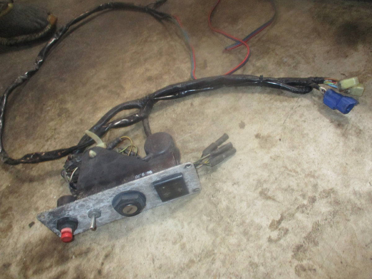 Honda outboard ignition switch