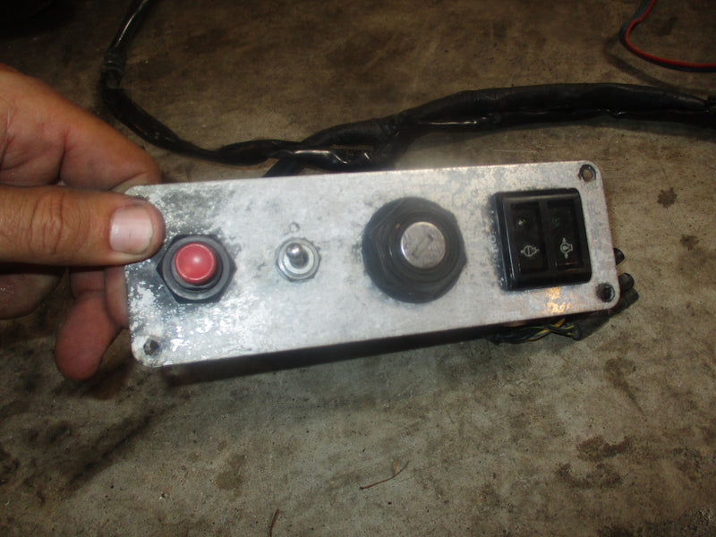 Honda outboard ignition switch