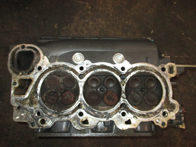 Yamaha 250hp 4 stroke outboard port cylinder head