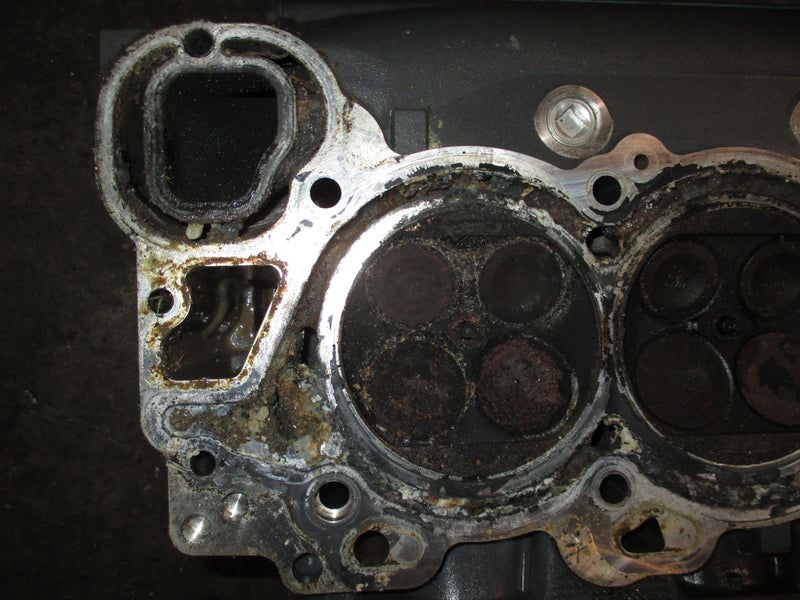 Yamaha 250hp 4 stroke outboard port cylinder head