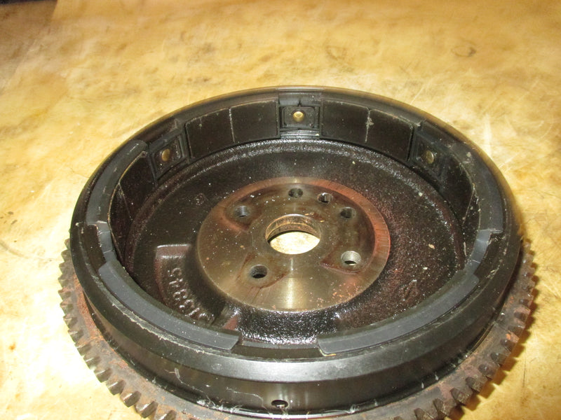 Evinrude 175hp ocean pro 2 stroke outboard flywheel (513845)