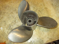 Load image into Gallery viewer, Yamaha 200-300hp 4 stroke outboard salt water series 2 counter propellor
