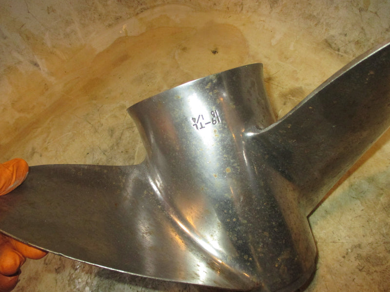Yamaha 200-300hp 4 stroke outboard salt water series 2 counter propellor