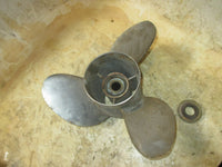 Load image into Gallery viewer, Yamaha 200-300hp 4 stroke outboard counter rotation propellor (14 1/2x19-TL)
