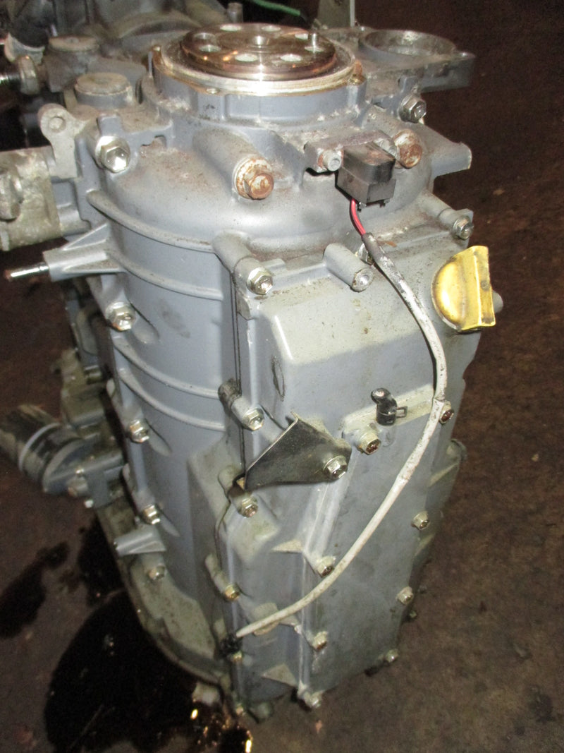 Suzuki DF150 150hp outboard crankcase powerhead