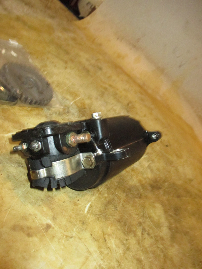 Evinrude 175hp ocean pro 2 stroke outboard aftermarket starter and Bendix