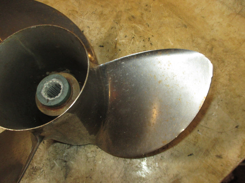 Yamaha 200-300hp 4 stroke outboard Michigan apollo (993024-15 1/4x19)