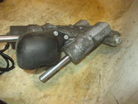 Load image into Gallery viewer, Honda BF90D 90hp 4 stroke outboard Tilt Trim Unit Showa Style (56000-ZYA-033)
