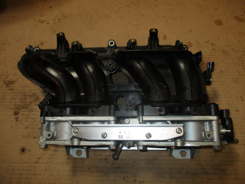 Yamaha 150hp 4 stroke outboard  Intake manifold and throttle body