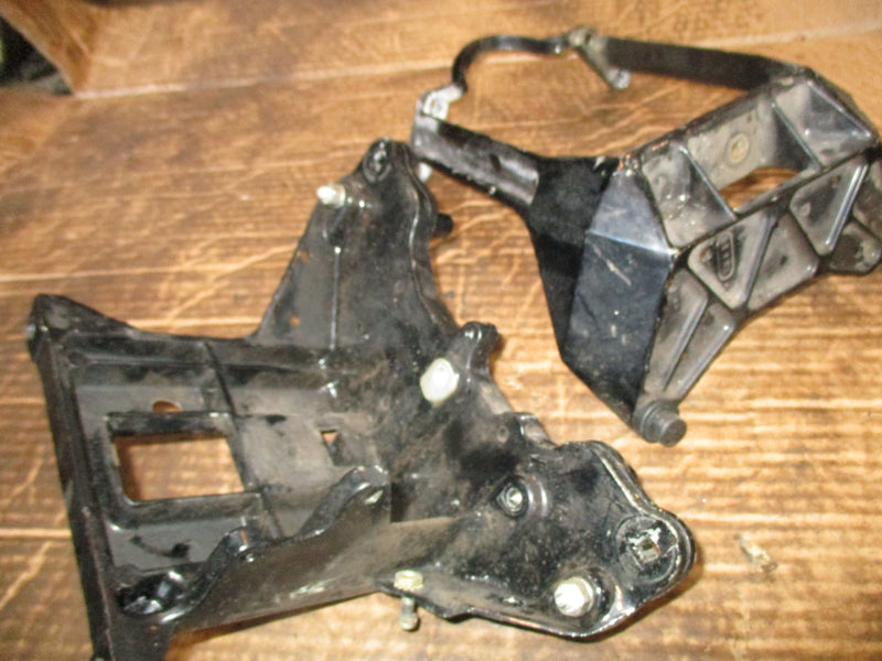 Mercury 35hp outboard bracket set (93493)(76132)