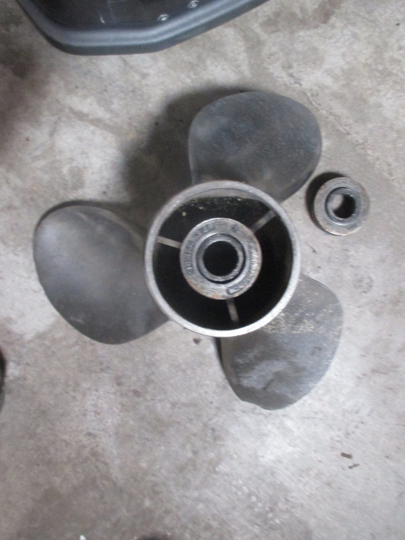 Suzuki DT150 150hp 2 stroke outboard Stainless Steel Propeller 14 1/4 X 18