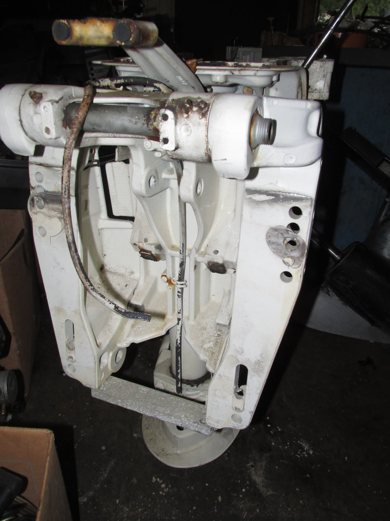 Johnson 140hp 4 Stroke Outboard 25" Midsection