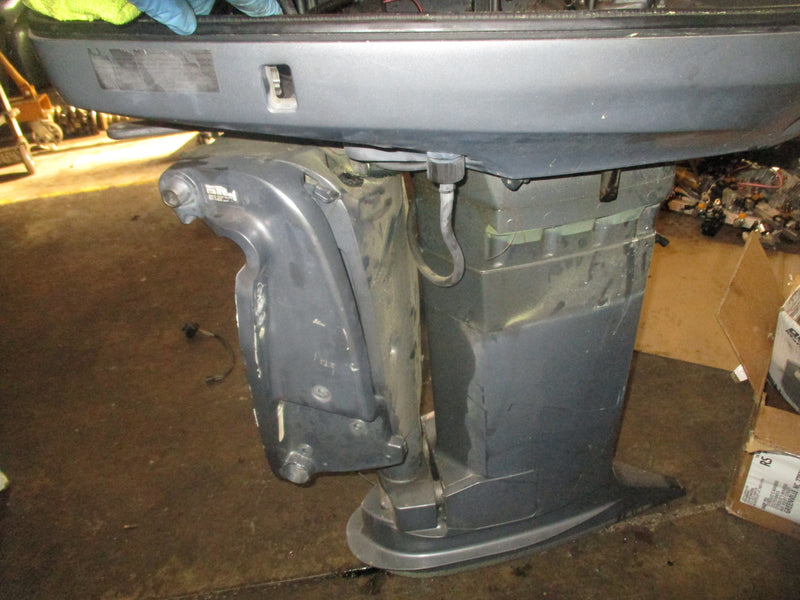 Yamaha HPDI 300hp 2 stroke outboard 30" shaft mid section