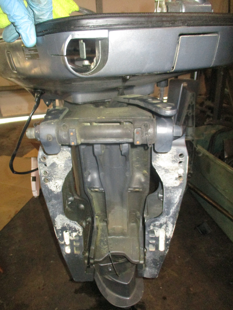 Yamaha HPDI 300hp 2 stroke outboard 30" shaft mid section