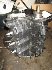 Load image into Gallery viewer, Evinrude 175hp ocean pro 2 stroke outboard crankcase powerhead
