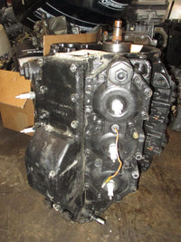 Load image into Gallery viewer, Evinrude 175hp ocean pro 2 stroke outboard crankcase powerhead
